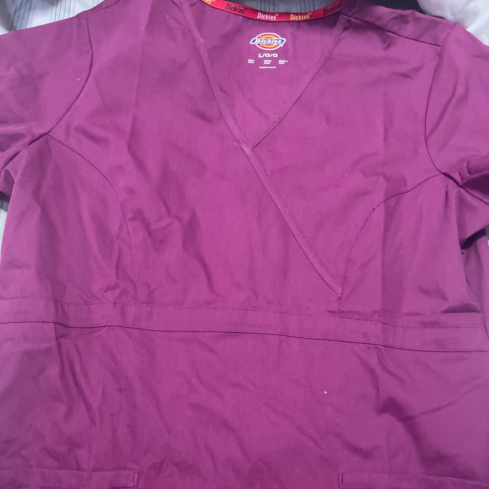 Dickies scrub top